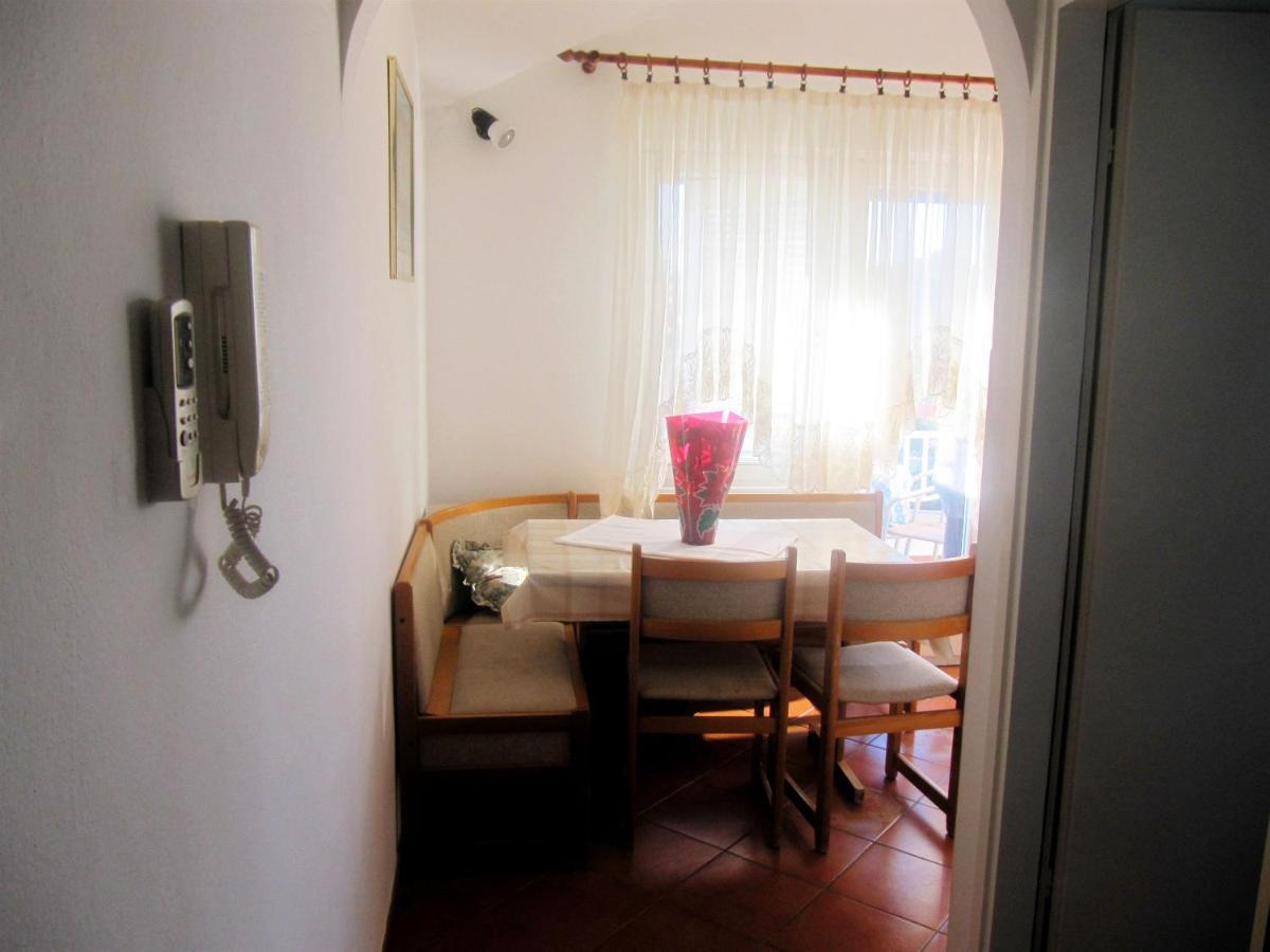 Apartments Dea Poreč Exterior foto