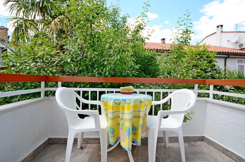 Apartments Dea Poreč Exterior foto