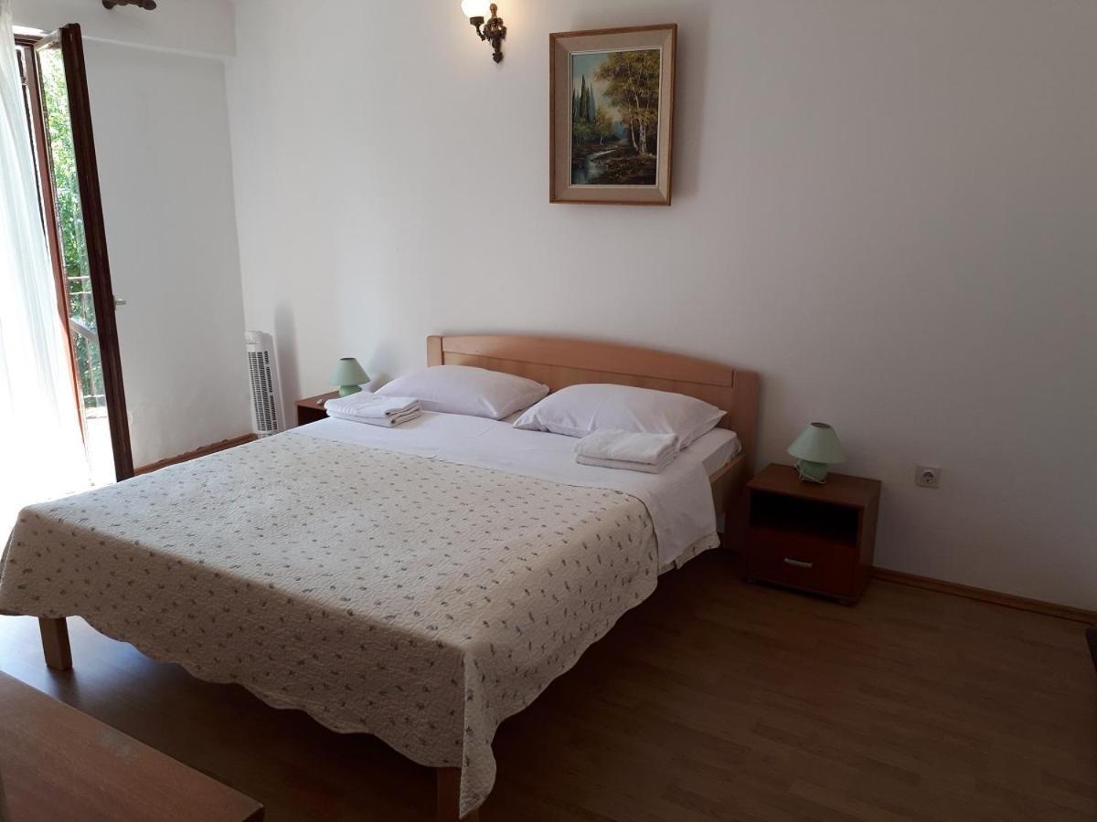 Apartments Dea Poreč Exterior foto